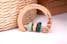 Load image into Gallery viewer, Grow Baby - Wooden Rattle - On Safari