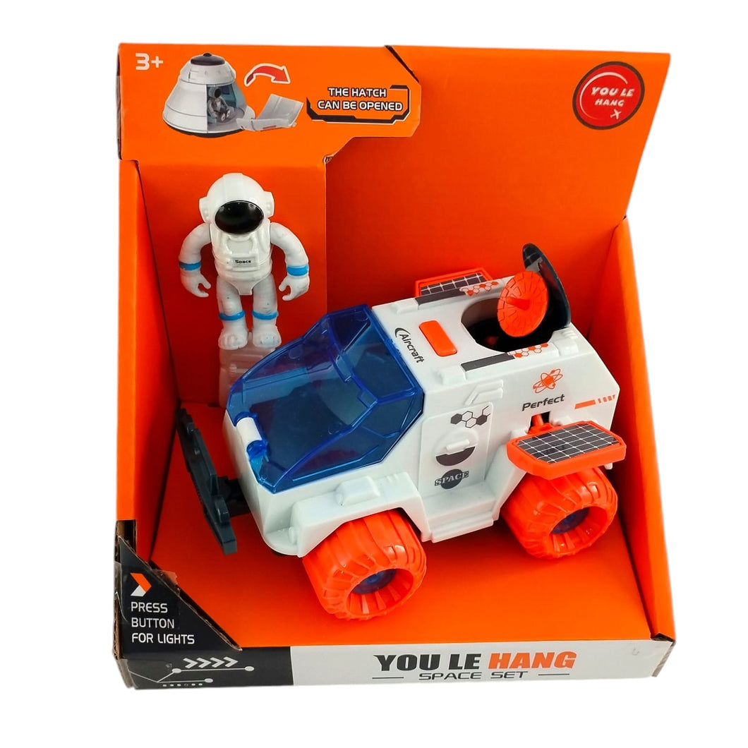 Spacy Buggy with Astronaut